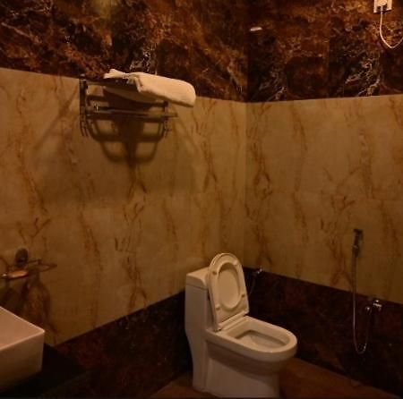 Hotel Raghuveer Inn By Bookingcare Sitapur Muafi Dış mekan fotoğraf